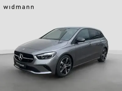 Gebraucht Mercedes B180 136 PS (100 kW) 2026 Metalliclack mountaingrau Van / Kleinbus