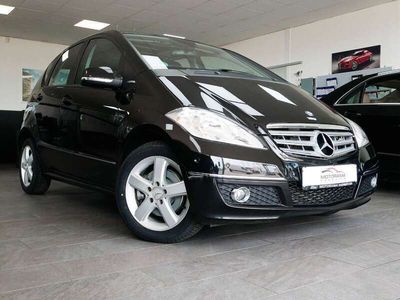 gebraucht Mercedes A200 CDI AVANTGARDE/AUTOMATIK/PANORAMA/LEDER/NA