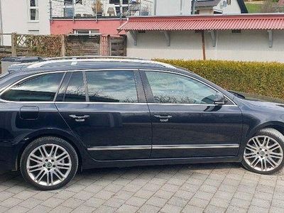Gebraucht Skoda Superb Elegance 170 PS (125 kW) 2012 Kombi