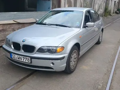 Gebraucht BMW 318 143 PS (105 kW) 2002 Silber Limousine