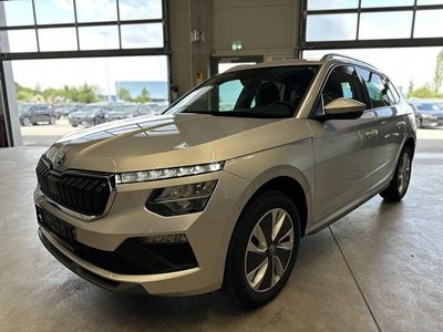 Silber Neu 2025 Skoda Kamiq SUV | 26.300 € (Guter Preis)