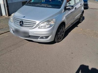 Gebraucht Mercedes B200 136 PS (100 kW) 2006 Grau Van / Kleinbus