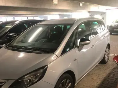 Gebraucht Opel Zafira Tourer 136 PS (100 kW) 2014 Schwarz Van / Kleinbus