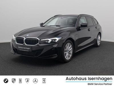 Gebraucht BMW 320e Sport Line 204 PS (150 kW) 2022 Schwarz ii668schwarz Limousine