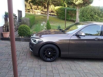 Gebraucht BMW 118 Sport Line 143 PS (105 kW) 2013 Braun Kleinwagen