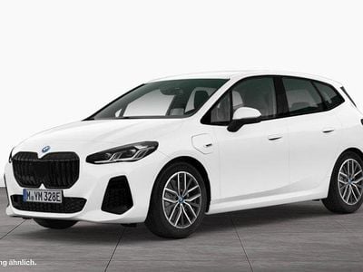 Gebraucht BMW 225 Active Tourer M Sport 136 PS (100 kW) 2022 Weiß Van / Kleinbus