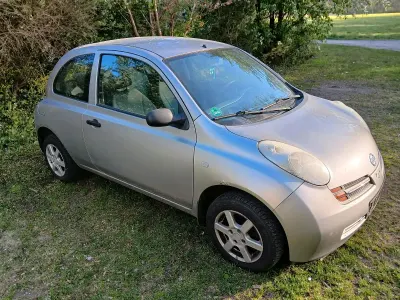 Usata Nissan Micra 75 CV (55 kW) 2003 Argento Utilitaria