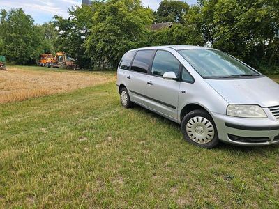 VW Sharan