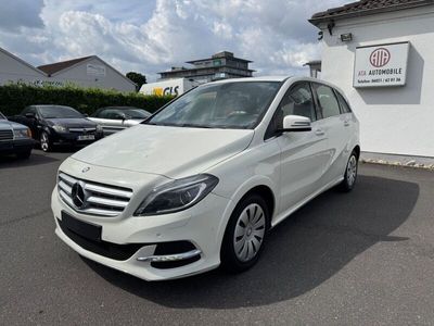 Mercedes B200