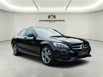 Gebraucht Mercedes C220 170 PS (125 kW) 2018 Schwarz Limousine