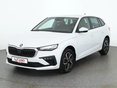 Neu Skoda Scala 95 PS (69 kW) 2026 Silber Kleinwagen