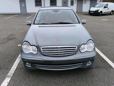 Mercedes C180