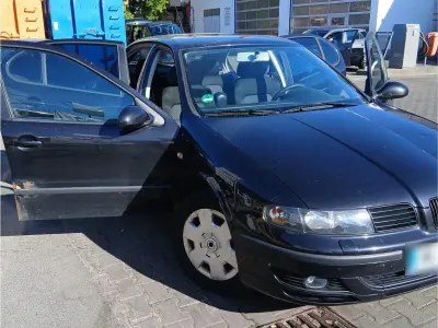 Usata Seat Leon 102 CV (75 kW) 2006 Nero Utilitaria