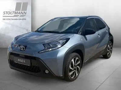 Gebraucht Toyota Aygo X Pulse 72 PS (52 kW) 2024 Grau SUV