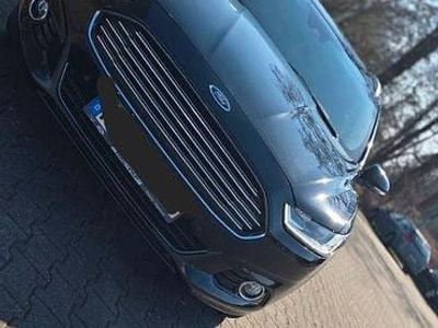 Gebraucht Ford Mondeo Titanium 180 PS (132 kW) 2017 Schwarz Kombi