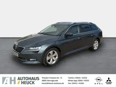 Gebraucht Skoda Superb Style 150 PS (110 kW) 2019 Grau Kombi