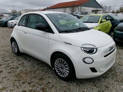 Neu Fiat 500 Pop 65 PS (47 kW) 2026 Weiß Kleinwagen