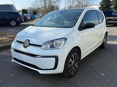 Gebraucht VW up! Style 65 PS (47 kW) 2021 Weiß Kleinwagen