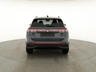 Neu VW Tiguan R-line 193 PS (141 kW) 2026 Delfingrau metallic SUV