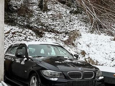 Schwarz Gebraucht 2011 BMW 320 M Sport Kombi | 5.300 € (Superpreis)