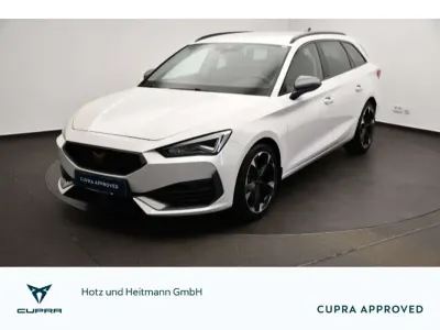 Gebraucht Cupra Leon 150 PS (110 kW) 2023 "candy" weiss Kombi