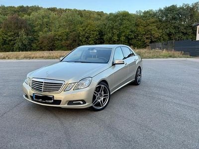 Mercedes E500