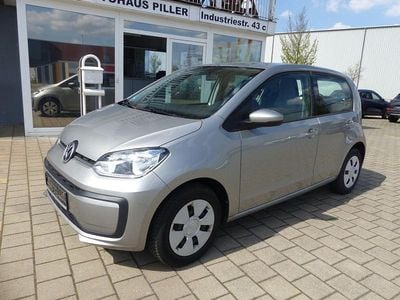 Usata VW up! move up! 60 CV (44 kW) 2018 Argento Utilitaria