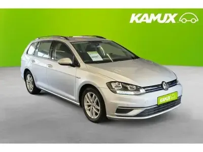 Gebraucht VW Golf VII Comfortline 131 PS (96 kW) 2020 Reflexsilber metallic (metallic) Kombi