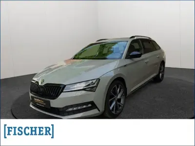 Gebraucht Skoda Superb SportLine 200 PS (147 kW) 2023 Grau Kombi