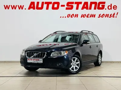 Gebraucht Volvo V70 145 PS (106 kW) 2009 Blau Kombi