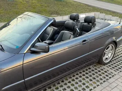 Gebraucht BMW 320 Cabriolet 170 PS (125 kW) 2006 Grau Cabrio