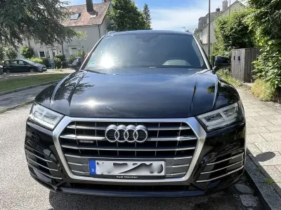 Gebraucht Audi Q5 Sport 190 PS (139 kW) 2019 Schwarz SUV