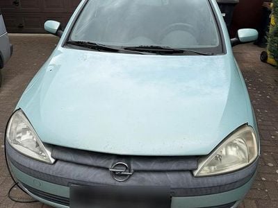 Usata Opel Corsa 75 CV (55 kW) 2001 Verde Utilitaria