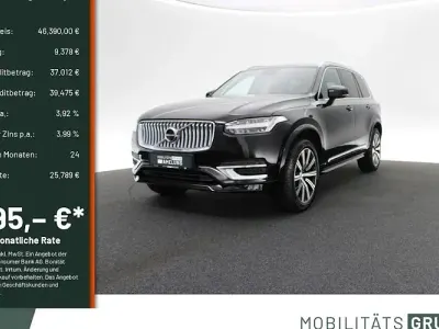 Käytetty Volvo XC90 Plus 235 HP (172 kW) 2023 Musta Katumaasturi