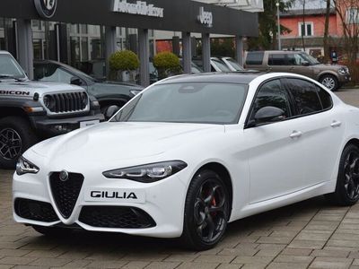 Weiß Gebraucht 2025 Alfa Romeo Giulia Limousine | 54.900 €
