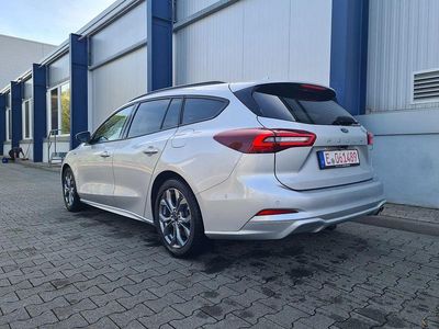 Gebraucht Ford Focus ST-Line X 125 PS (91 kW) 2023 Silber Limousine