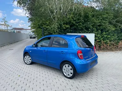 Gebraucht Nissan Micra 80 PS (58 kW) 2011 Blau Kleinwagen
