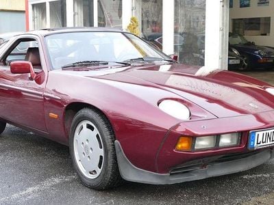 Usata Porsche 928 300 CV (220 kW) 1982 Rosso Coupé