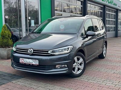 Gebraucht VW Touran Highline 179 PS (131 kW) 2017 Indiumgrau metallic Van / Kleinbus