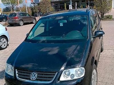 Usata VW Touran 105 CV (77 kW) 2005 Nero Monovolume