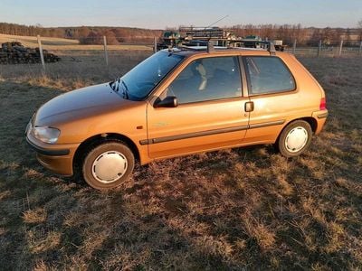 Gebraucht Peugeot 106 45 PS (33 kW) 1996 Gold Kleinwagen