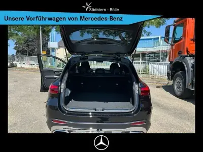 Gebraucht Mercedes GLC200 Avantgarde 163 PS (119 kW) 2026 Schwarz SUV
