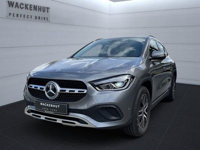 gebraucht Mercedes GLA200 PROGRESSIVE+LED+NAVI+AHK+RFK+BUSIN+TOTWI