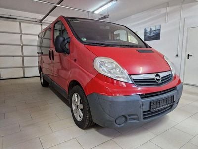 Gebraucht Opel Vivaro 114 PS (83 kW) 2008 Rot Van / Kleinbus