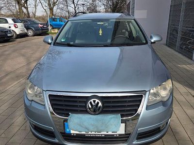 Gebraucht VW Passat 116 PS (85 kW) 2006 Blau Limousine