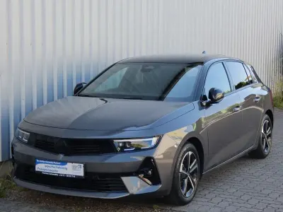 Gebraucht Opel Astra 131 PS (96 kW) 2025 Moonstone grey Kleinwagen