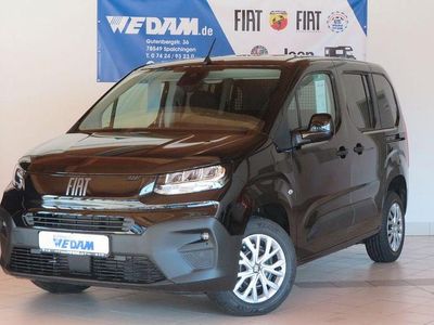 Neu Fiat Doblò 102 PS (75 kW) 2025 Cinema schwarz Van / Kleinbus