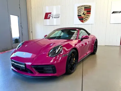 Usata Porsche 992 480 CV (353 kW) 2021 Cabrio