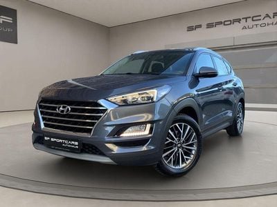 Grau Gebraucht 2019 Hyundai Tucson Style SUV | 16.990 € (Fairer Preis)