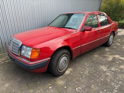 Usata Mercedes E280 193 CV (141 kW) 1993 Rosso Berlina